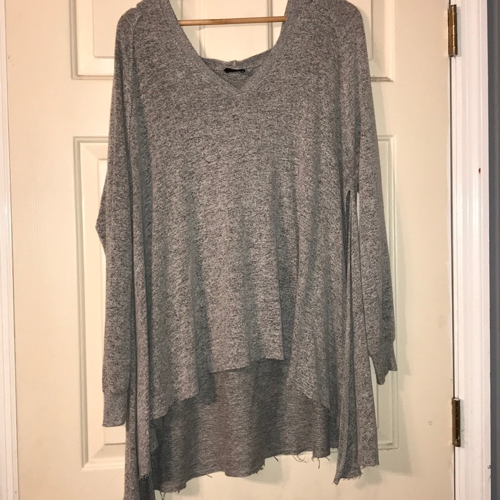 Grey boutique sweater with hood
